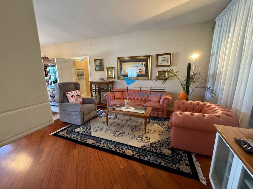 appartamento in vendita a Pescara in zona Porta Nuova