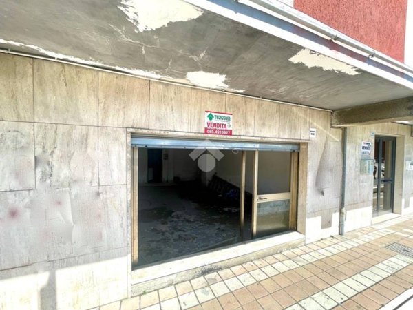 locale commerciale in vendita a Pescara in zona Porta Nuova