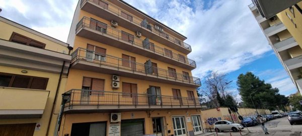 appartamento in vendita a Pescara in zona Porta Nuova