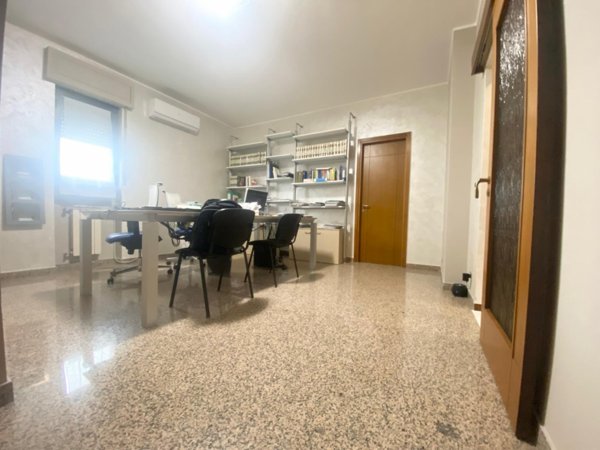 appartamento in vendita a Pescara in zona Centro Città