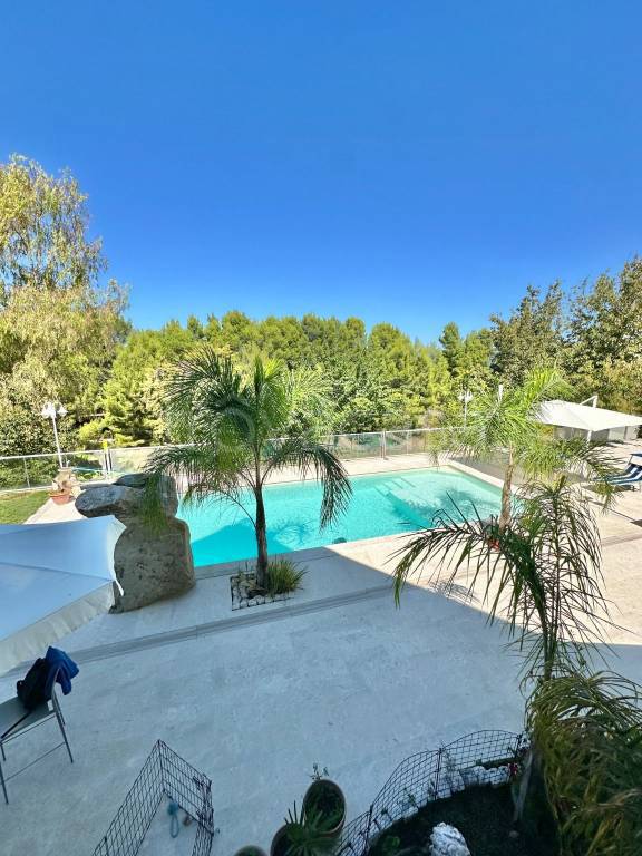 casa indipendente in vendita a Pescara in zona Pineta