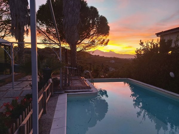 casa indipendente in vendita a Pescara