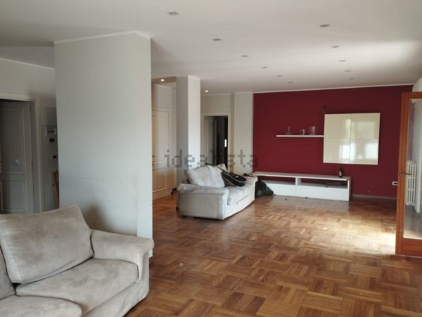 casa indipendente in vendita a Pescara in zona Colle Innamorati