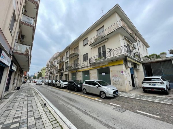 appartamento in vendita a Pescara in zona Porta Nuova