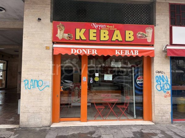 negozio in vendita a Pescara