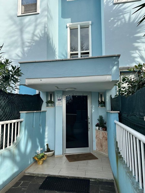 appartamento in vendita a Pescara in zona Pineta