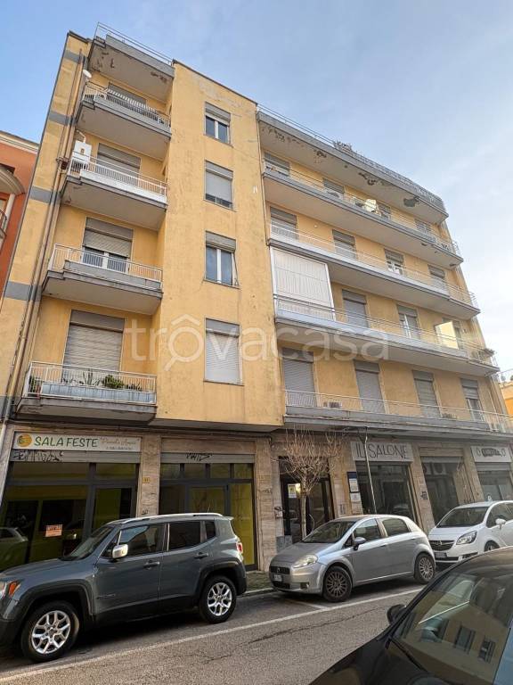 appartamento in vendita a Pescara in zona Porta Nuova