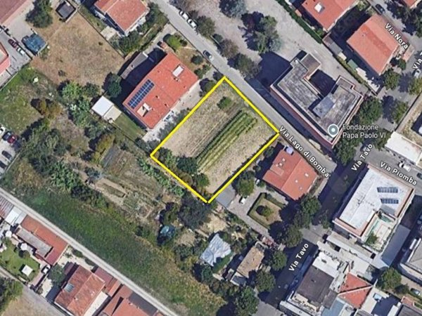 negozio in vendita a Pescara in zona Madonna del Fuoco