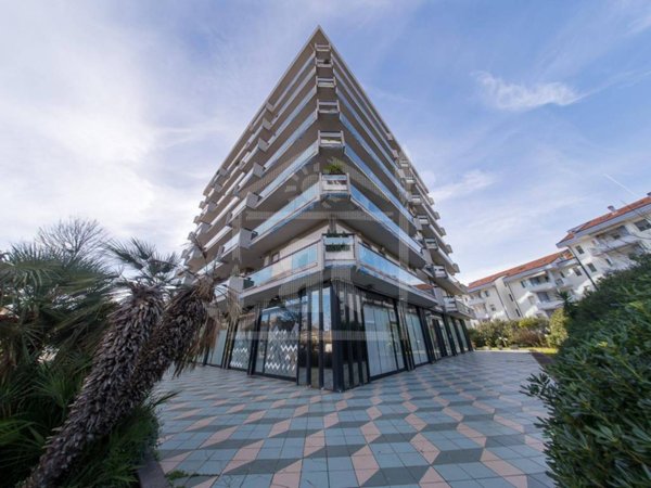 negozio in vendita a Pescara in zona San Silvestro