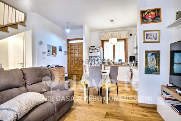 casa indipendente in vendita a Pescara in zona Ospedale