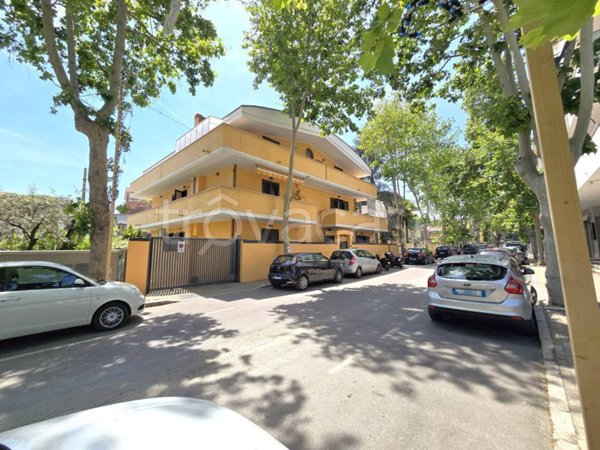 casa indipendente in vendita a Pescara in zona Colle Innamorati