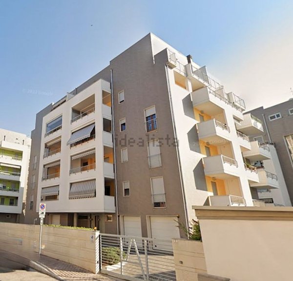 casa indipendente in vendita a Pescara