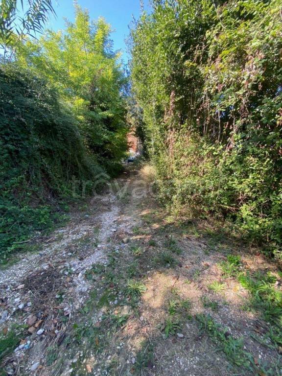 terreno agricolo in vendita a Pescara