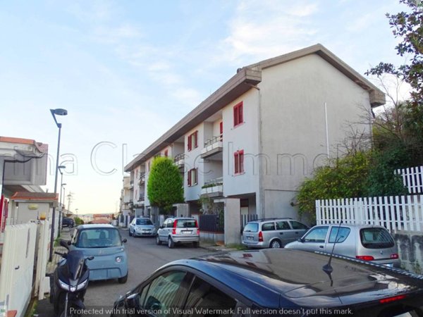 casa indipendente in vendita a Pescara in zona Ospedale