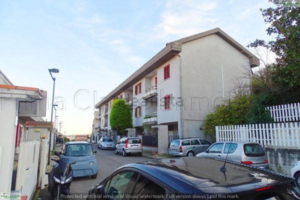 casa indipendente in vendita a Pescara