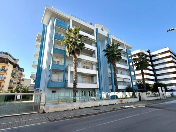 appartamento in vendita a Pescara in zona Porta Nuova