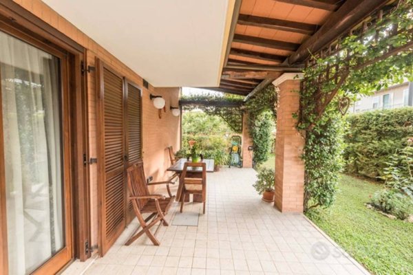 casa indipendente in vendita a Pescara in zona Porta Nuova