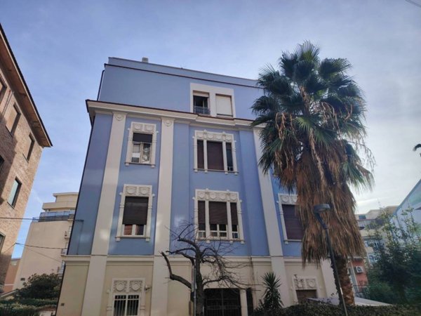 appartamento in vendita a Pescara in zona Centro Città