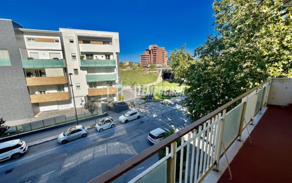 appartamento in vendita a Pescara in zona Madonna del Fuoco