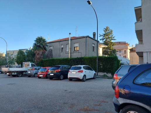 casa indipendente in vendita a Pescara in zona Ospedale