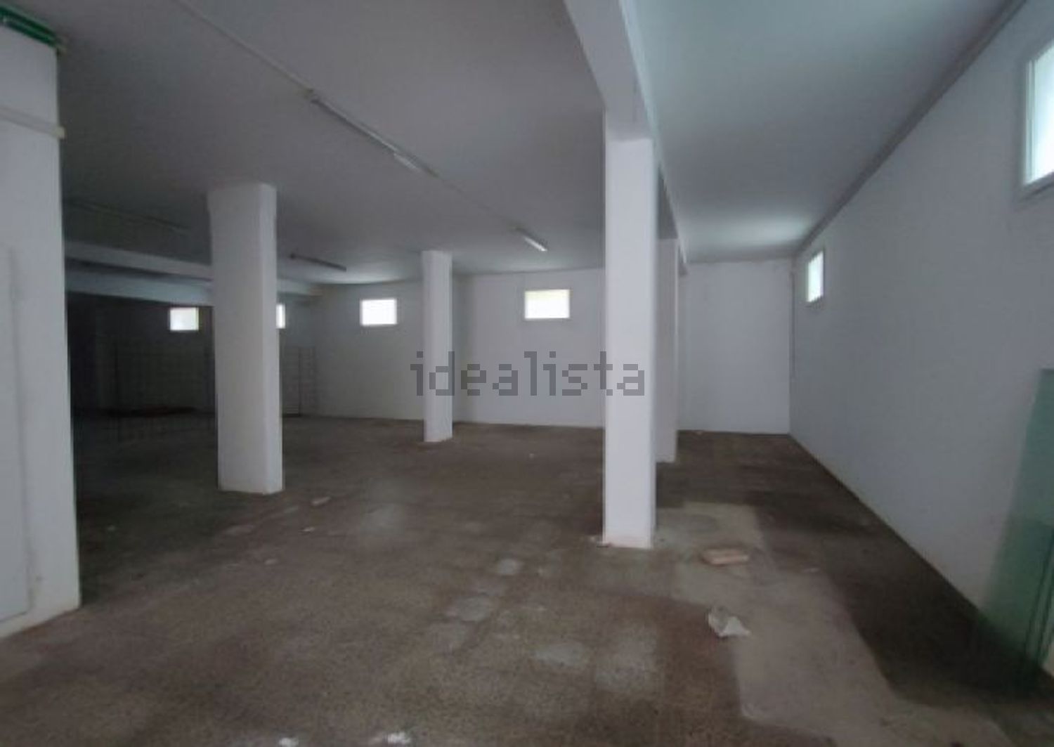 locale di sgombero in vendita a Pescara