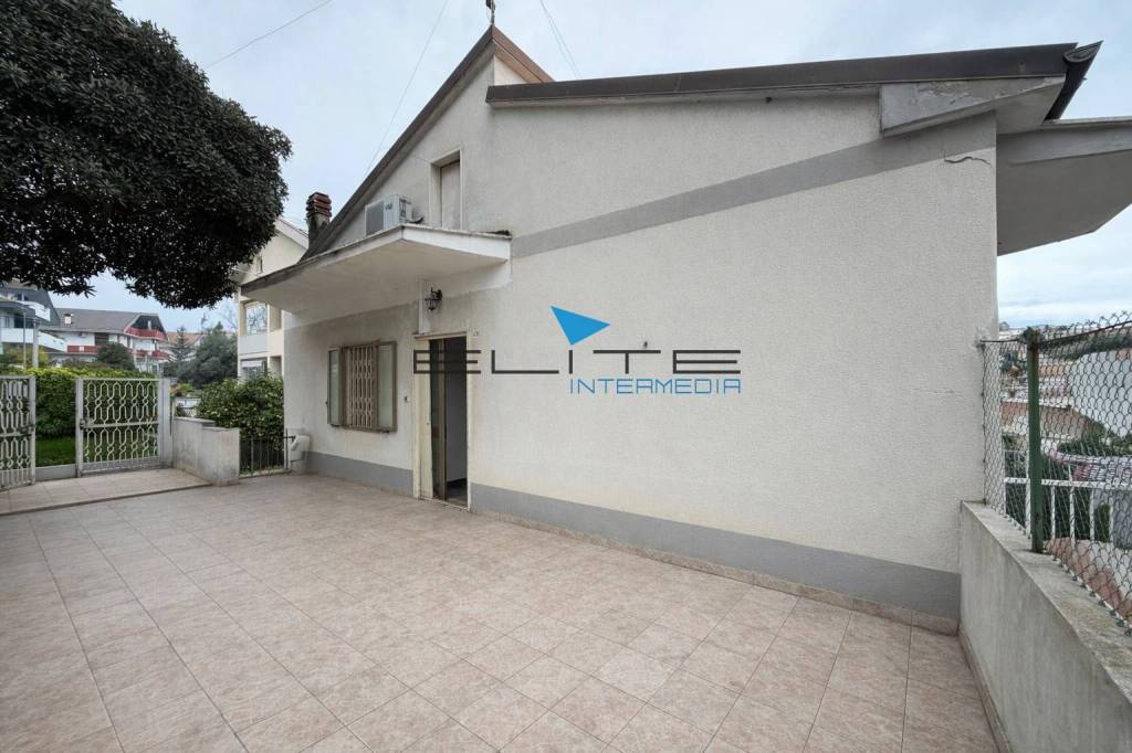 appartamento in vendita a Pescara in zona Ospedale