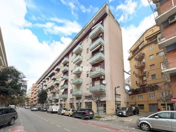 negozio in vendita a Pescara in zona Porta Nuova