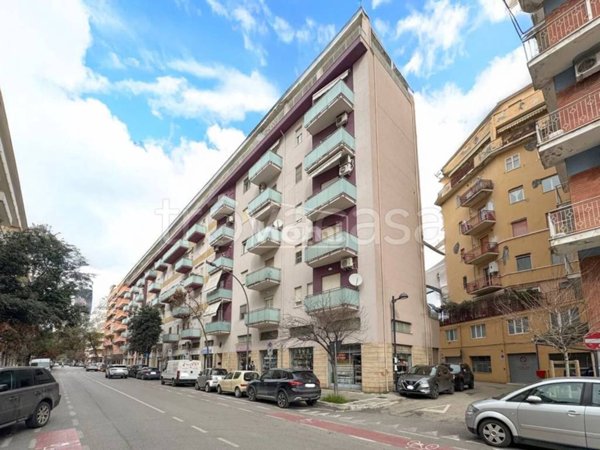 negozio in vendita a Pescara in zona Stadio