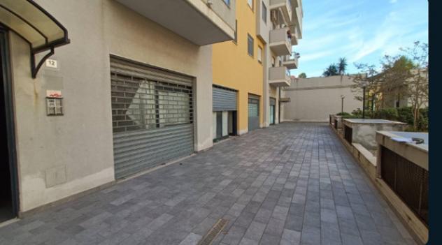 pentavano in vendita a Pescara