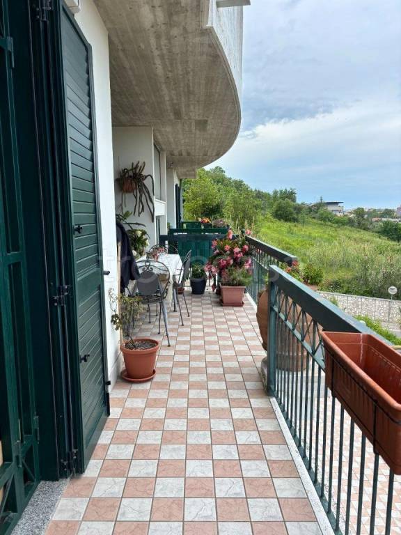 appartamento in vendita a Pescara in zona Colle Scorrano