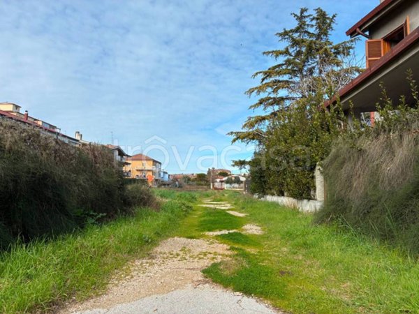 terreno edificabile in vendita a Pescara
