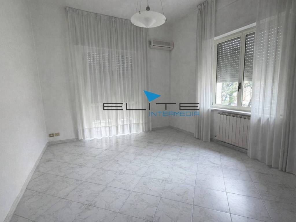 appartamento in vendita a Pescara