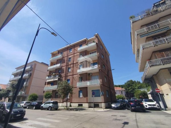 appartamento in vendita a Pescara in zona Castellammare