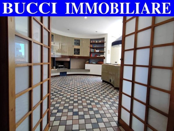 appartamento in vendita a Pescara in zona Centro Città