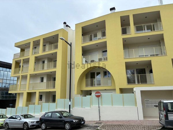 appartamento in vendita a Pescara in zona Centro Città