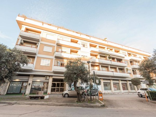 appartamento in vendita a Pescara in zona Pineta