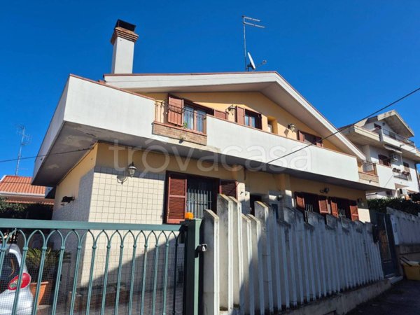 casa indipendente in vendita a Pescara in zona Pineta
