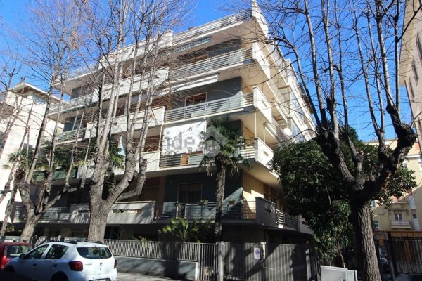 appartamento in vendita a Pescara in zona Centro Città