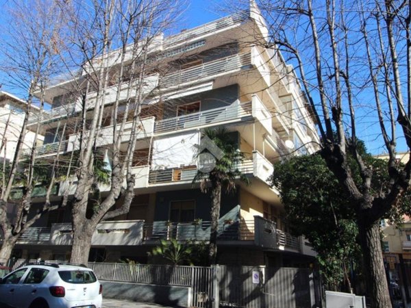 appartamento in vendita a Pescara in zona Centro Città