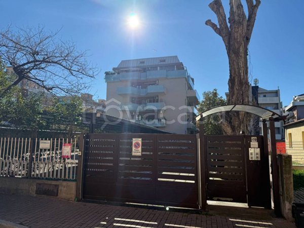 locale di sgombero in vendita a Pescara in zona Stadio