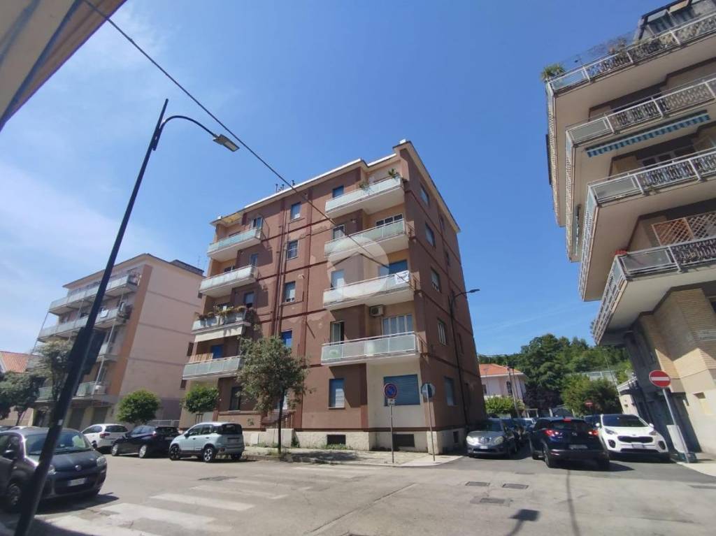 appartamento in vendita a Pescara in zona Duca degli Abruzzi