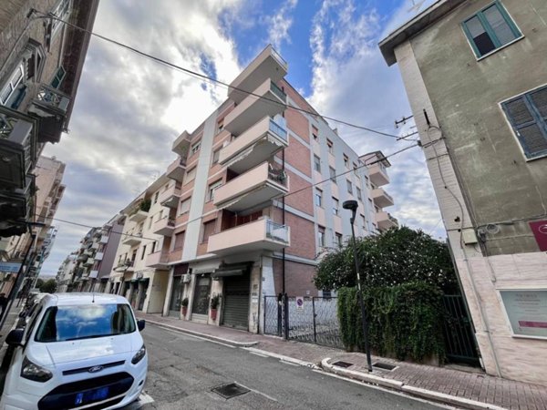 appartamento in vendita a Pescara in zona Centro Città