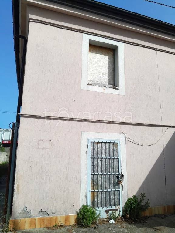 casa indipendente in vendita a Pescara in zona San Giovanni