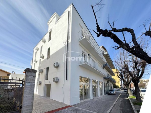 appartamento in vendita a Pescara in zona Porta Nuova