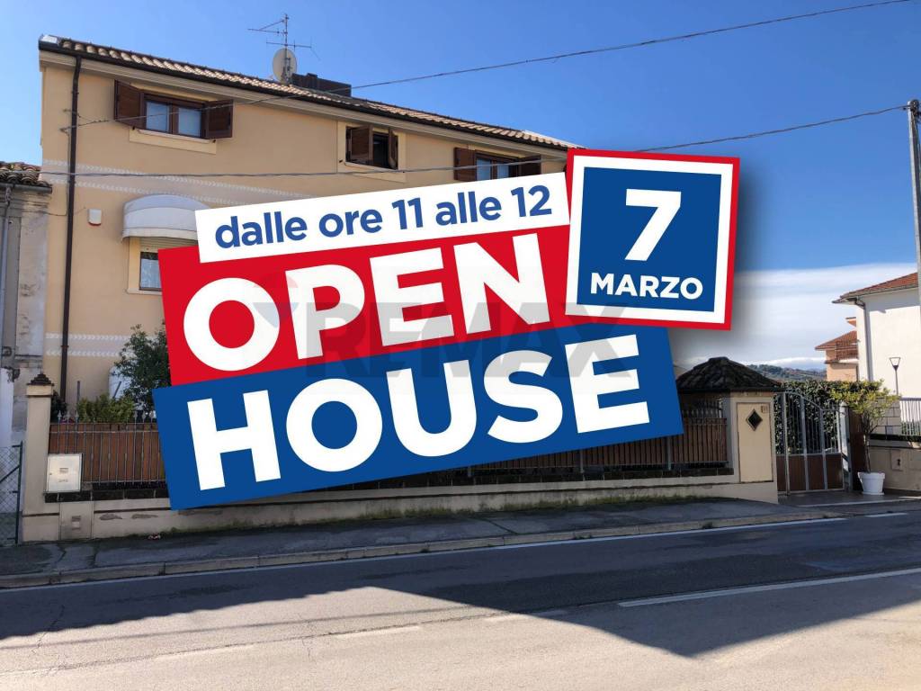 casa indipendente in vendita a Pescara in zona Ospedale