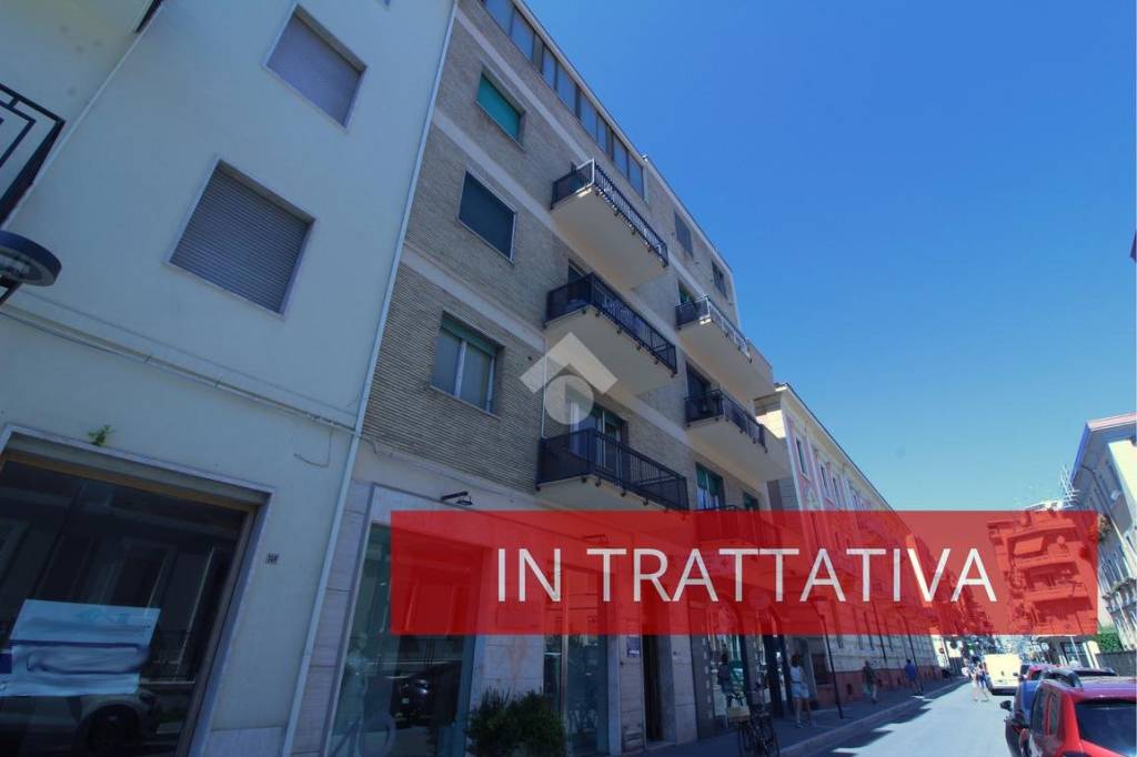 appartamento in vendita a Pescara in zona Centro Città