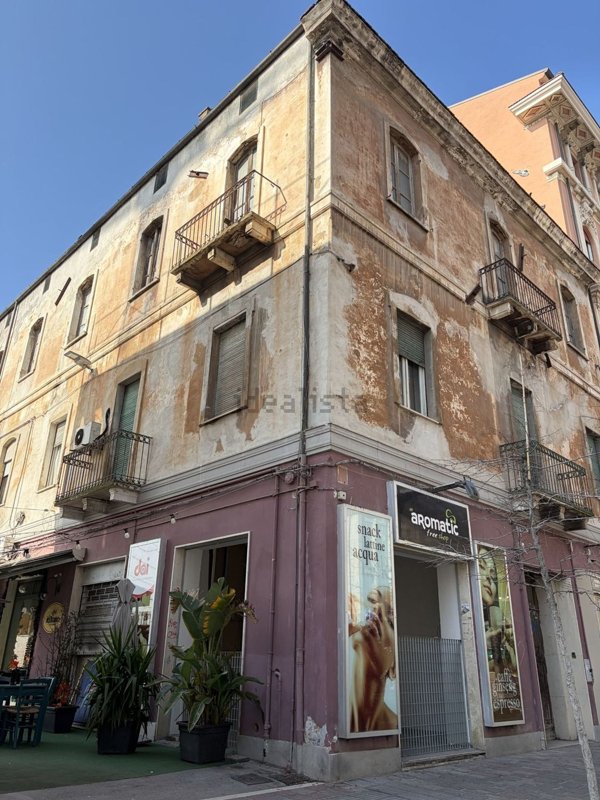 negozio in vendita a Pescara