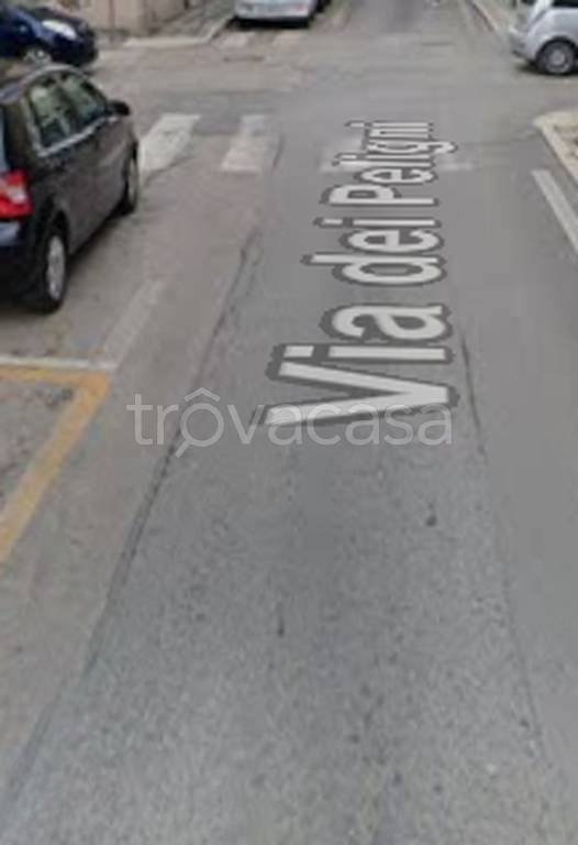 negozio in vendita a Pescara in zona Porta Nuova