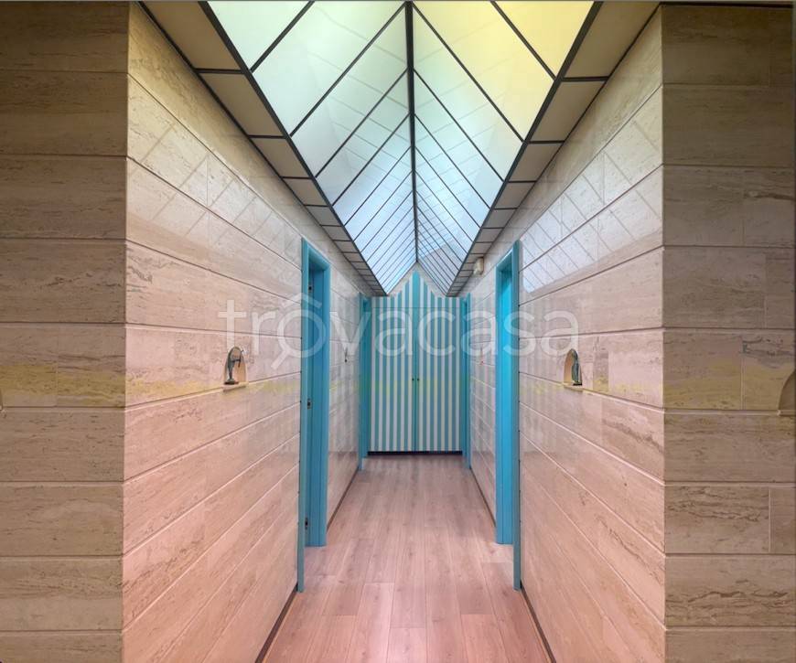 ufficio in vendita a Pescara in zona Centro Città