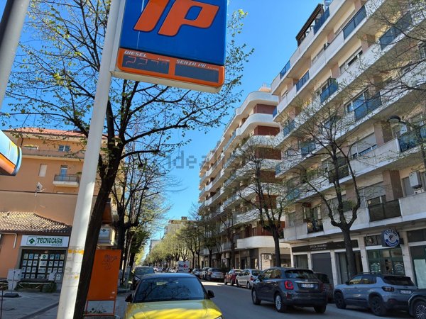 appartamento in vendita a Pescara in zona Castellammare